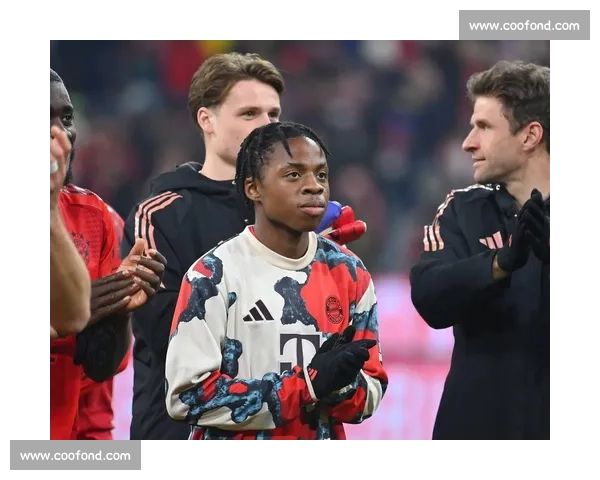 拜仁总监埃贝尔世俱杯期间疯狂工作：凌晨 5 点起床抢人，巴黎天才成头号目标