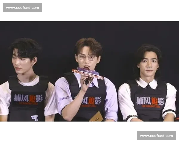 文俊辉巴黎街头武术炫技 中国功夫点燃法式热情