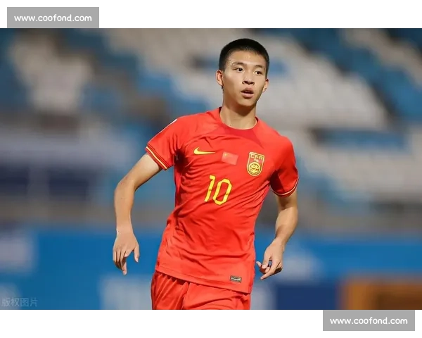 国足新名单平均 25.4 岁:青春风暴来袭,18 岁王钰栋领衔三人组 国足新名单平均 25.4 岁:青春风暴来袭,18 岁王钰栋领衔三人组