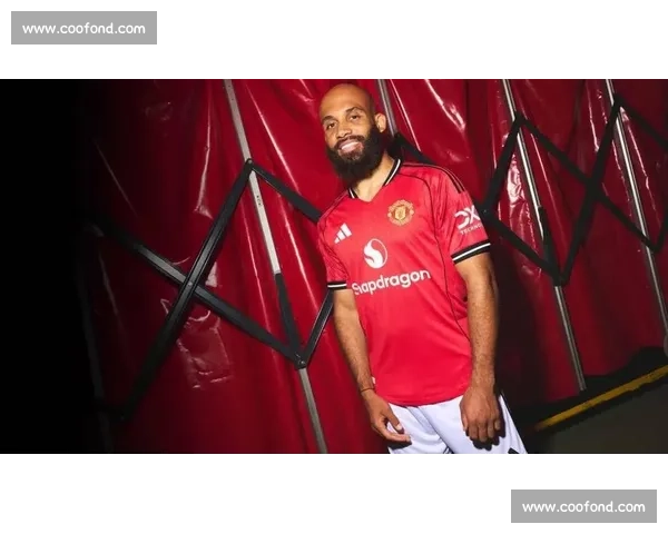 曼联放弃姆贝乌莫！瞄准塞门约或埃泽替代，拒绝支付溢价